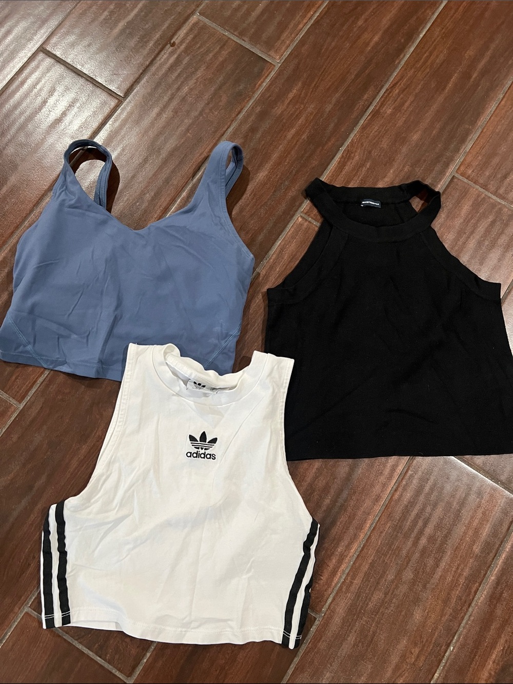 Bundle (3) Cropped Tank tops